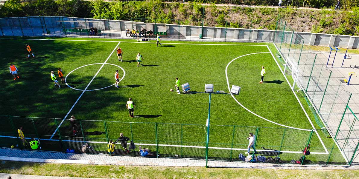 ¿Qué es un mini campo de fútbol?