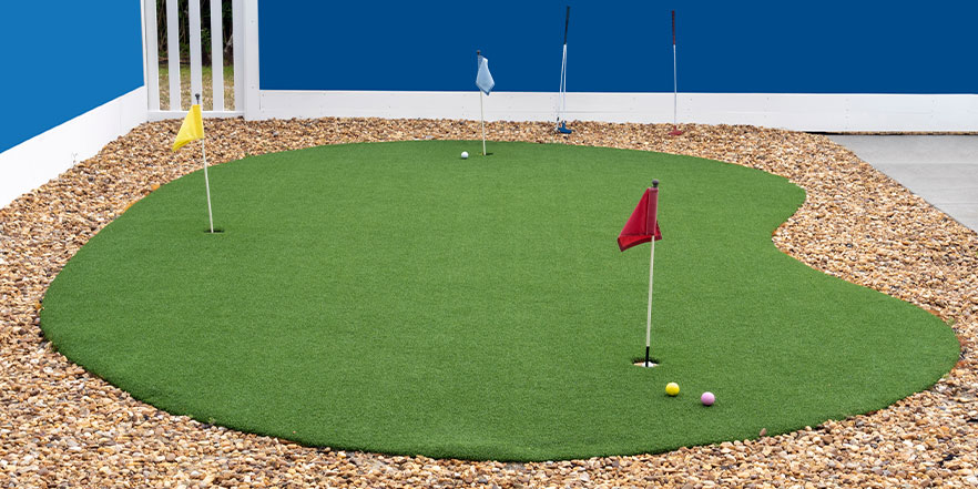 في الأماكن المغلقة putting green