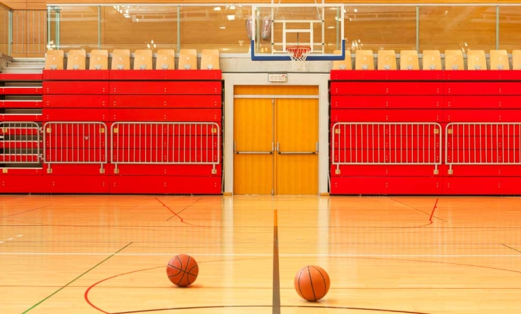 Le Meilleur Revêtement de Sol de Terrain de Basket en Interieur?