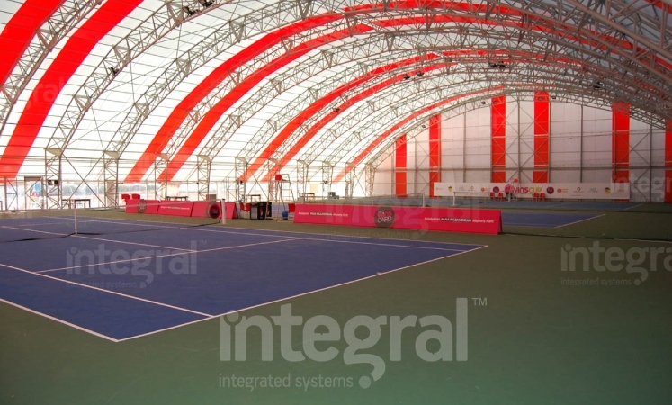 Terrain de tennis intérieur d'Antalya