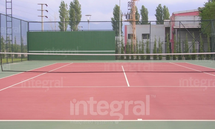 Le court de tennis en acrylique de Bursa