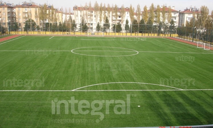 Terrain de football régulier d'Isparta