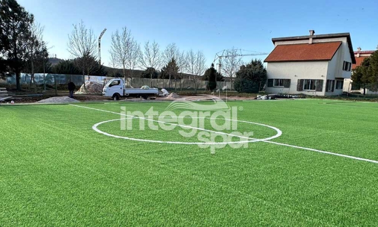 Fas Futbol Sahası 1232 m² Yapay Çim Kurulumu