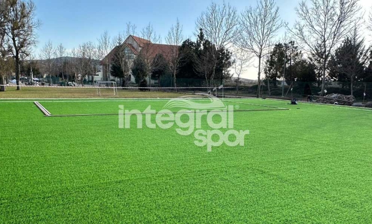 Fas Futbol Sahası 1232 m² Yapay Çim Kurulumu