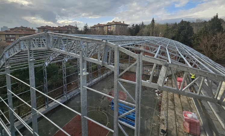 Gymnase Couvert de l'École Primaire Hatemoğlu de Sarıyer